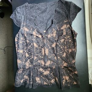 WHBM V-neck Lace Peplum Top, M